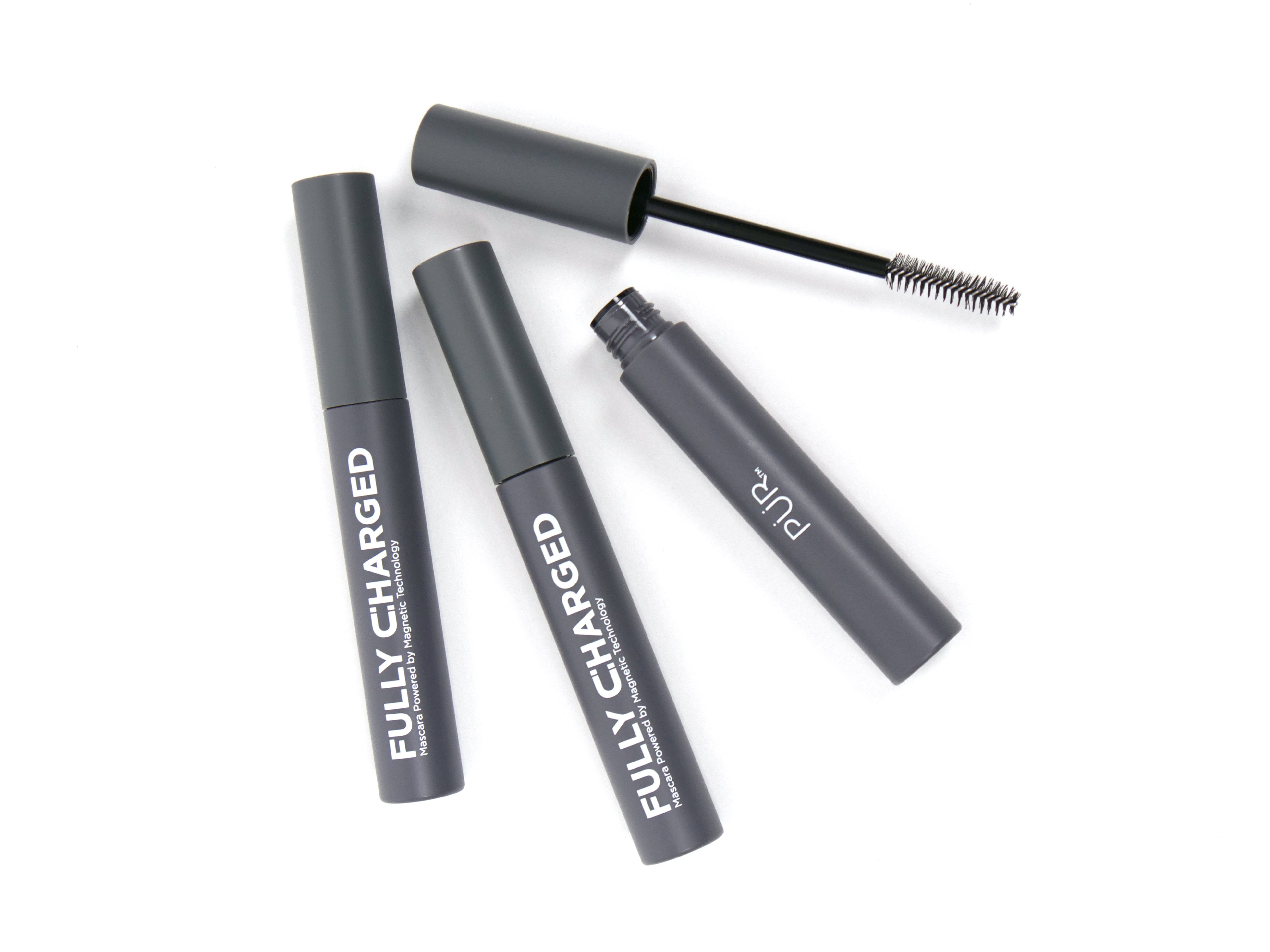 PÜR Fully Charged Mascara-Tusz przedłużający i pogrubiający rzęsy PÜR Fully Charged Mascara-Tusz przedłużający i pogrubiający rzęsy