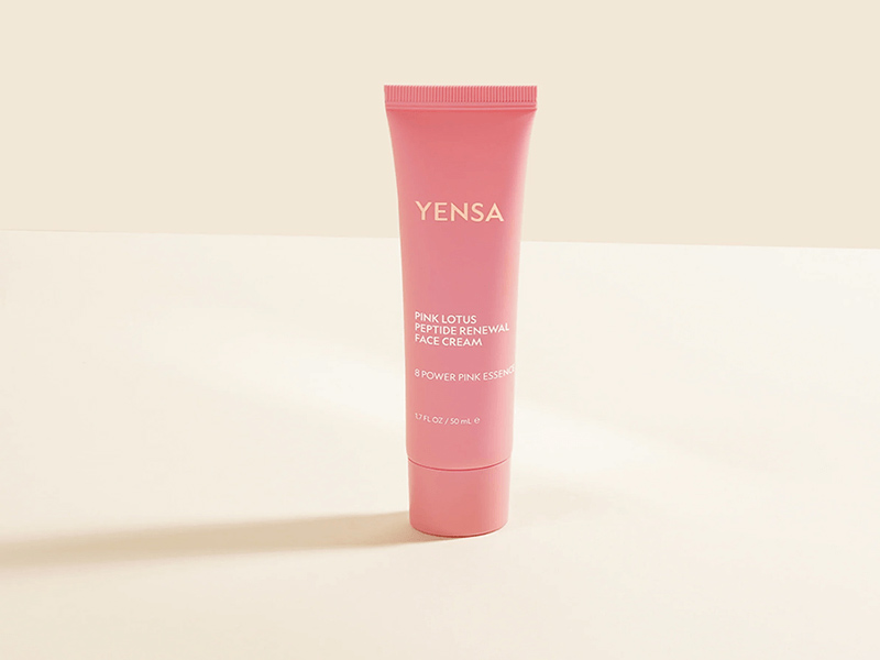 YENSA PINK LOTUS PEPTIDE RENEWAL EYE CREAM-Peptydowy krem pod oczy z różowym lotosem